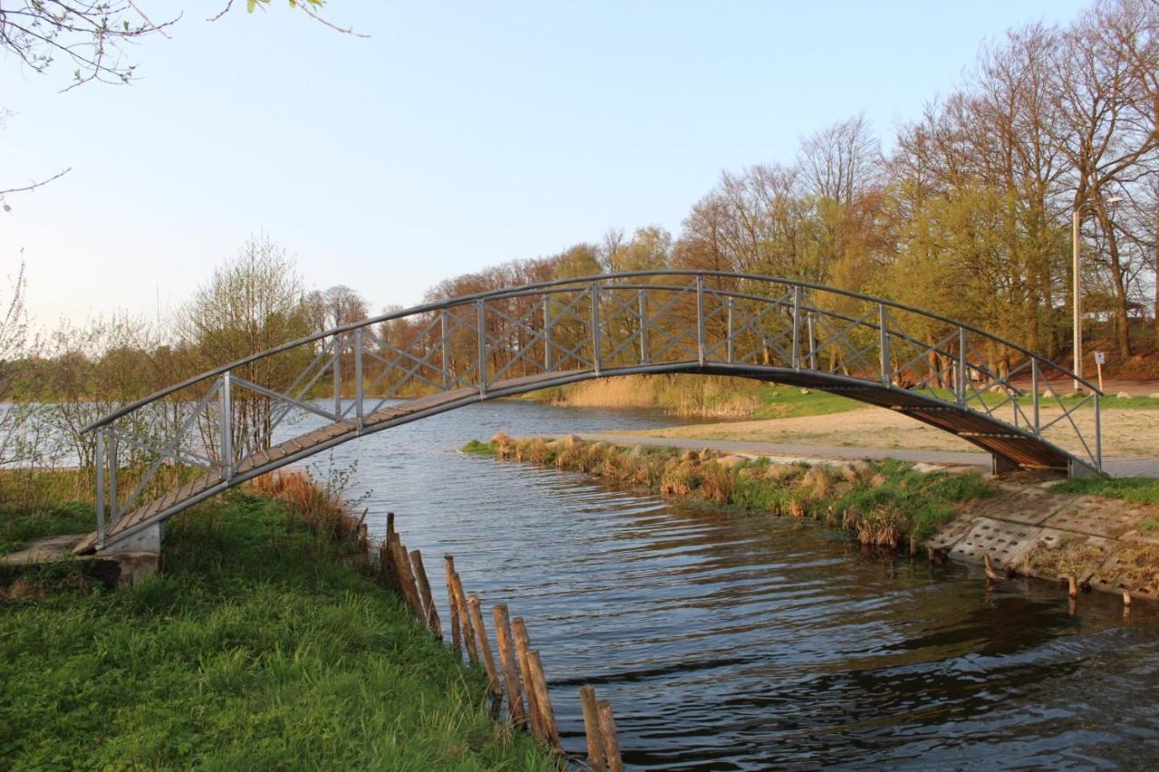 Domek Nad Jeziorem Bystrzyna Świdwin 외부 사진